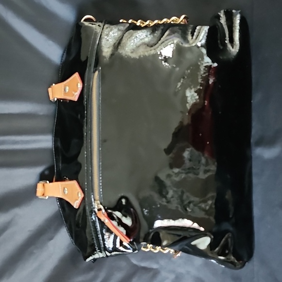 Cavalcanti Italian Leather Bag - Picture 2 of 6